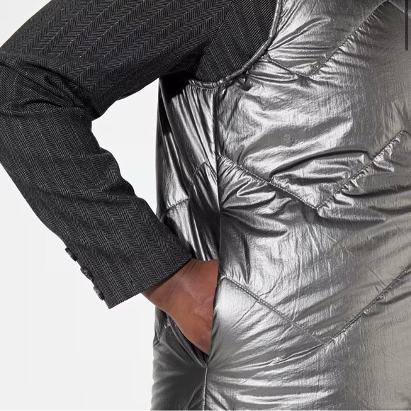 Ulla Popken Longline Metallic Quilted Vest - Picture 5 of 6